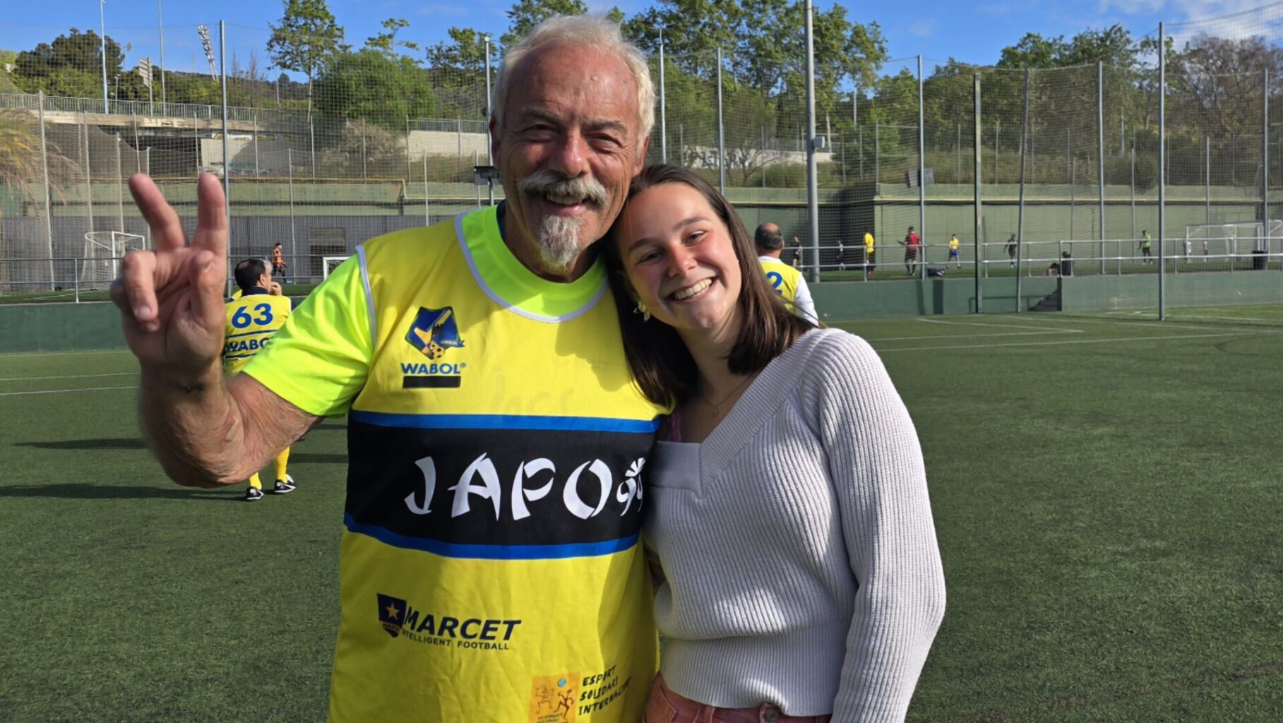 La comunidad WABOL comparte una sesión de deporte caminando · foto 7