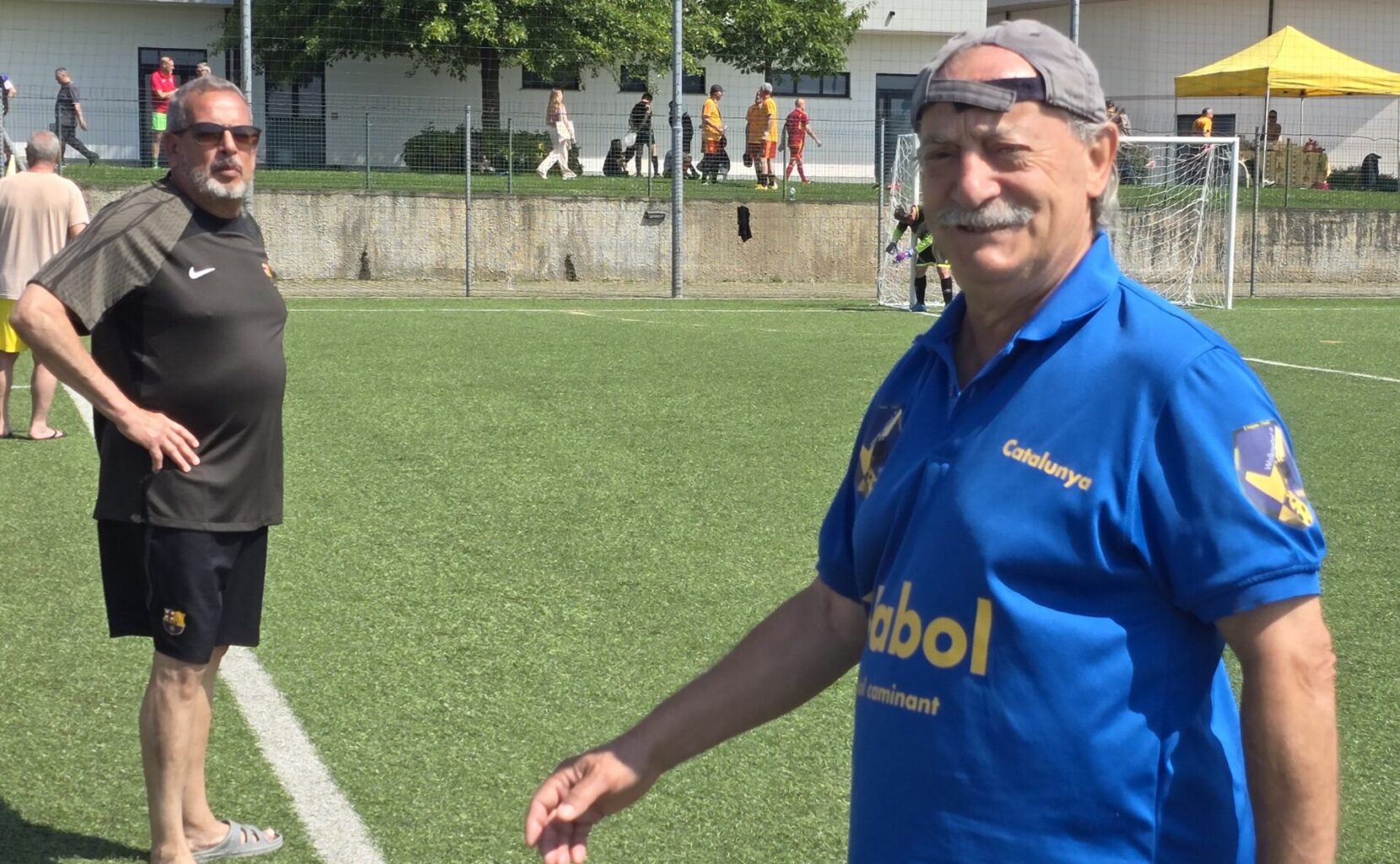 La comunidad WABOL comparte una sesión de deporte caminando · foto 9