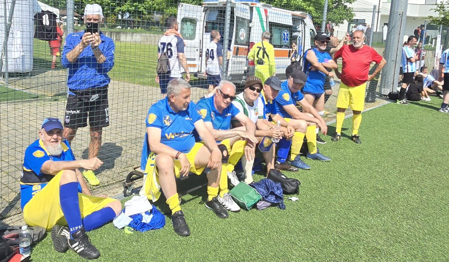 La comunidad WABOL comparte una sesión de deporte caminando · foto 10