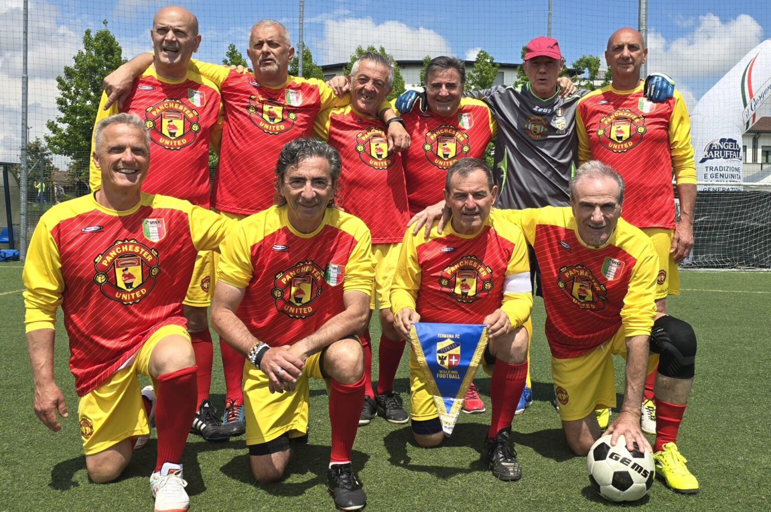 La comunidad WABOL comparte una sesión de deporte caminando · foto 15